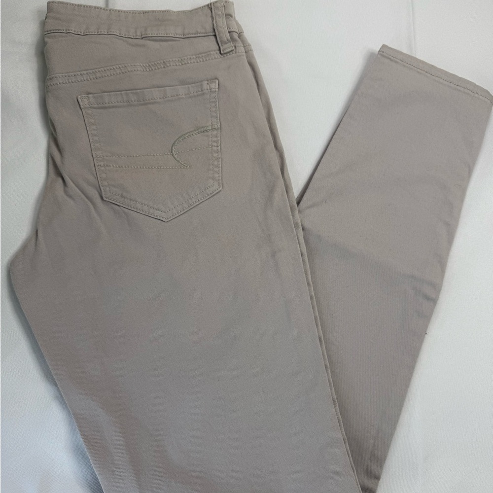 American Eagle Outfitters Slim Gray Jeans Versatile Style